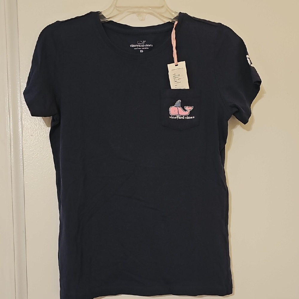 Vineyard Vines Women's Navy T-Shirt